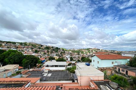 Casa à venda com 410m², 3 quartos e 5 vagas Casa à venda com 410m², 3 quartos e 5 vagasVista