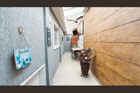 Casa à venda com 118m², 2 quartos e 2 vagas Casa à venda com 118m², 2 quartos e 2 vagasChurrasqueira