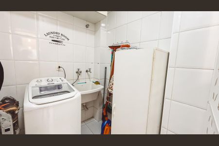 Casa à venda com 118m², 2 quartos e 2 vagas Casa à venda com 118m², 2 quartos e 2 vagasÁrea de Serviço