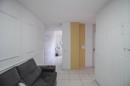 Sala de apartamento para alugar com 2 quartos, 45m² em Jardim da Posse, Nova Iguaçu