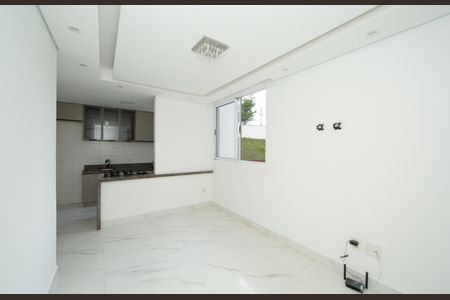 SALA de apartamento para alugar com 2 quartos, 50m² em Palmeiras, Belo Horizonte
