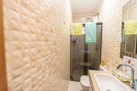 Casa de condomínio para alugar com 70m², 2 quartos e 1 vagaBanheiro do Quarto 1