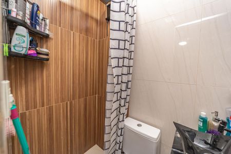 Casa de condomínio para alugar com 70m², 2 quartos e 1 vagaBanheiro do Quarto 2