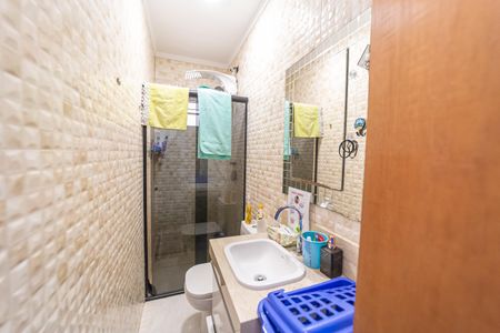 Casa de condomínio para alugar com 70m², 2 quartos e 1 vagaBanheiro do Quarto 1
