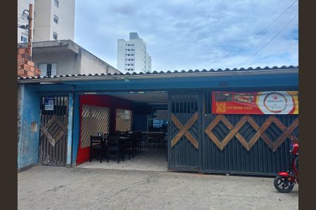 Apartamento para alugar com 70m², 2 quartos e sem vagaFachada 