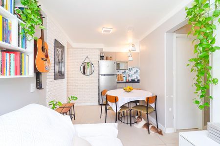 Sala de apartamento à venda com 2 quartos, 41m² em Itaquera, São Paulo