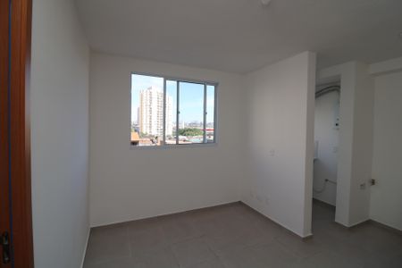 Sala de apartamento para alugar com 2 quartos, 34m² em Vila Antonieta, São Paulo