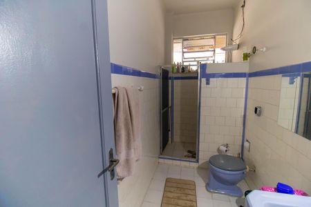 Apartamento à venda com 92m², 2 quartos e sem vagaBanheiro