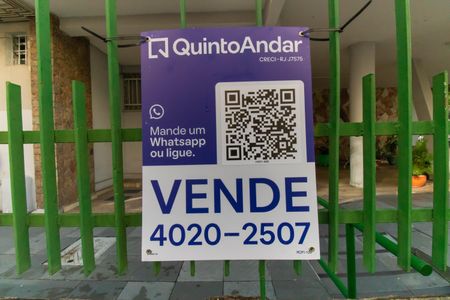 Apartamento à venda com 92m², 2 quartos e sem vagaPlaquinha 