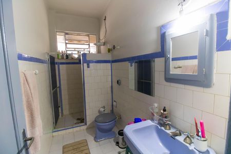 Apartamento à venda com 92m², 2 quartos e sem vagaBanheiro