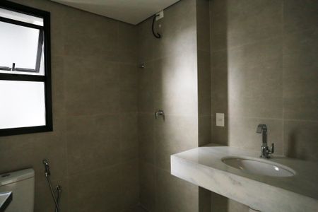 Apartamento à venda com 83m², 3 quartos e 2 vagas Apartamento à venda com 83m², 3 quartos e 2 vagasBanheiro