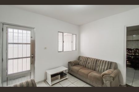 Sala de casa para alugar com 2 quartos, 70m² em Parque Cisper, São Paulo