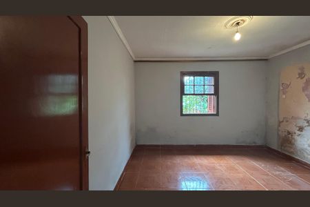 Casa à venda com 250m², 2 quartos e 3 vagas Casa à venda com 250m², 2 quartos e 3 vagasQuarto 1