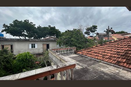 Casa à venda com 250m², 2 quartos e 3 vagas Casa à venda com 250m², 2 quartos e 3 vagasEdícula - Terraço