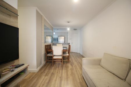 Sala de apartamento para alugar com 2 quartos, 70m² em Paraíso do Morumbi, São Paulo