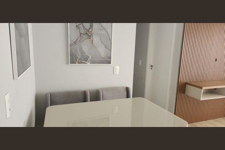 Foto 02 de apartamento à venda com 2 quartos, 55m² em Vila Anastácio, São Paulo