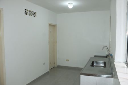 Casa para alugar com 2 quartos, 48m² em Jardim Sao Francisco, Embu das Artes