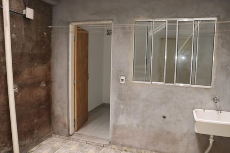 Casa para alugar com 2 quartos, 48m² em Jardim Sao Francisco, Embu das Artes