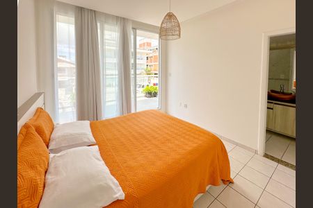 Casa para alugar com 200m², 4 quartos e 2 vagasSuíte 2