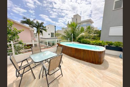 Casa para alugar com 200m², 4 quartos e 2 vagasPiscina