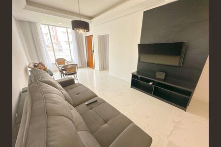 Casa para alugar com 200m², 4 quartos e 2 vagasSala de TV