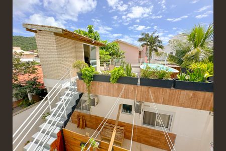 Casa para alugar com 200m², 4 quartos e 2 vagasÁrea externa