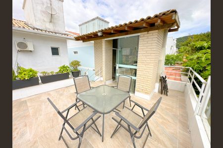 Casa para alugar com 200m², 4 quartos e 2 vagasÁrea gourmet