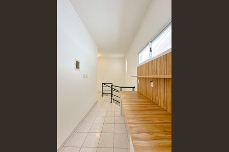 Casa para alugar com 200m², 4 quartos e 2 vagasEscritório