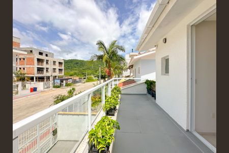 Casa para alugar com 200m², 4 quartos e 2 vagasVaranda