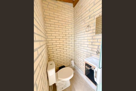 Casa para alugar com 200m², 4 quartos e 2 vagasLavabo