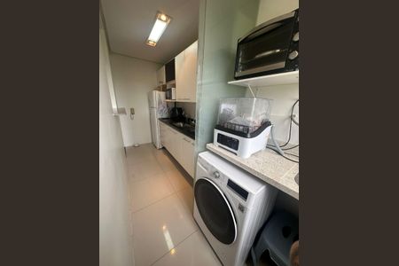 Apartamento à venda com 45m², 2 quartos e 1 vagaÁrea de Serviço