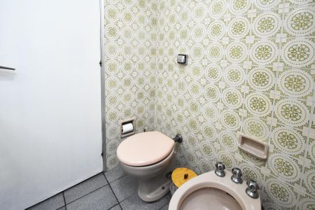 Apartamento para alugar com 122m², 3 quartos e 2 vagasbanheiro corredor