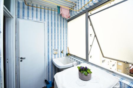 Apartamento para alugar com 122m², 3 quartos e 2 vagaslavanderia