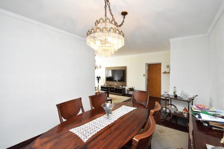 Apartamento para alugar com 122m², 3 quartos e 2 vagassala de jantar