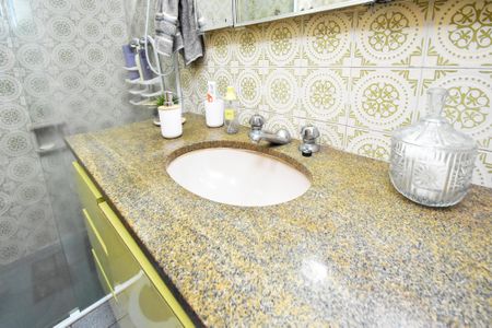 Apartamento para alugar com 122m², 3 quartos e 2 vagasbanheiro corredor