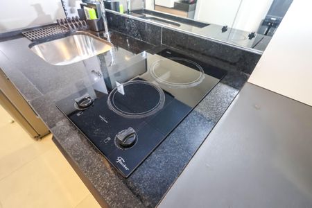 Quarto e cozinha de kitnet/studio para alugar com 1 quarto, 18m² em Liberdade, São Paulo