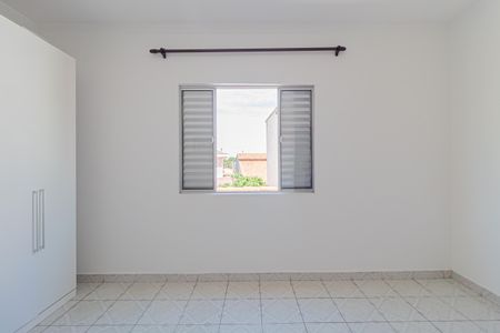 Casa para alugar com 120m², 2 quartos e 2 vagasQuarto 1