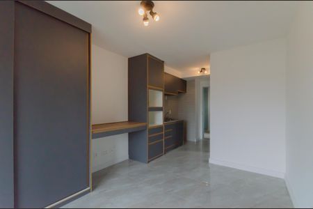 Studio para alugar com 27m², 1 quarto e sem vagaSala/Quarto