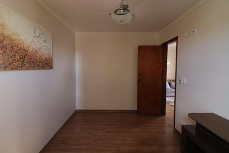 Apartamento à venda com 54m², 2 quartos e 1 vagaQuarto 2