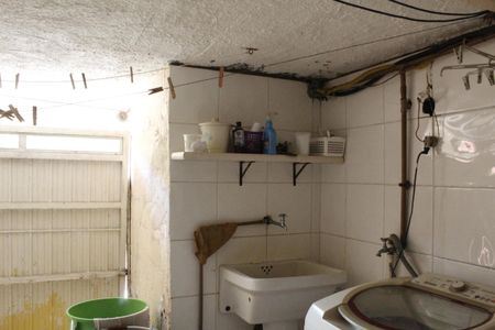 Casa de condomínio à venda com 200m², 3 quartos e 5 vagasÁrea de Serviço