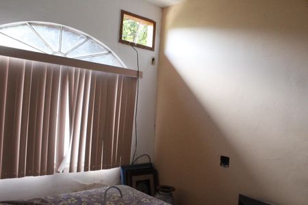 Casa de condomínio à venda com 200m², 3 quartos e 5 vagasQuarto 3