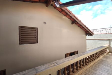 Casa à venda com 400m², 3 quartos e 4 vagasQuintal