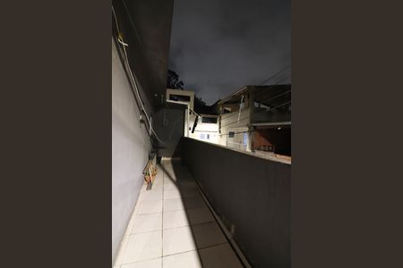 Casa à venda com 100m², 2 quartos e 2 vagasÁrea de Serviço