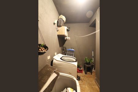 Casa à venda com 100m², 2 quartos e 2 vagasÁrea de Serviço