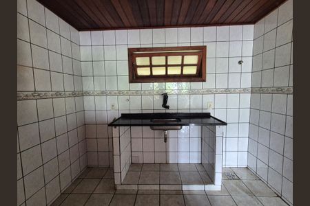 Casa de condomínio à venda com 200m², 2 quartos e 6 vagasCozinha 