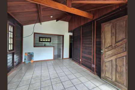 Sala de casa de condomínio para alugar com 2 quartos, 200m² em Vargem Grande, Rio de Janeiro