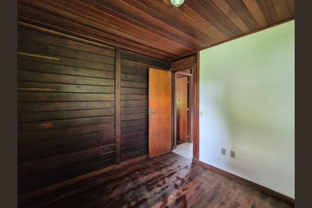 Quarto de casa de condomínio para alugar com 2 quartos, 200m² em Vargem Grande, Rio de Janeiro
