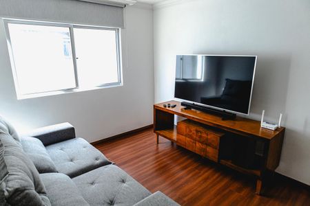 Sala de apartamento à venda com 2 quartos, 52m² em Manacás, Belo Horizonte