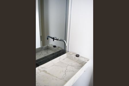 Apartamento para alugar com 174m², 4 quartos e 3 vagas Apartamento para alugar com 174m², 4 quartos e 3 vagasLavabo