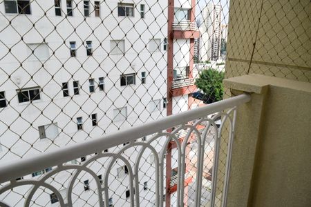 Apartamento para alugar com 174m², 4 quartos e 3 vagas Apartamento para alugar com 174m², 4 quartos e 3 vagasVista